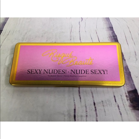 Risque Beaute’ Sexy Nudes Nude Sexy Eyeshadow - Picture 1 of 4